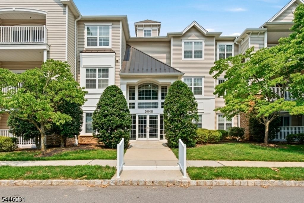 2205 Conrad Way 2205, Franklin Twp., NJ 08873 — photo 2