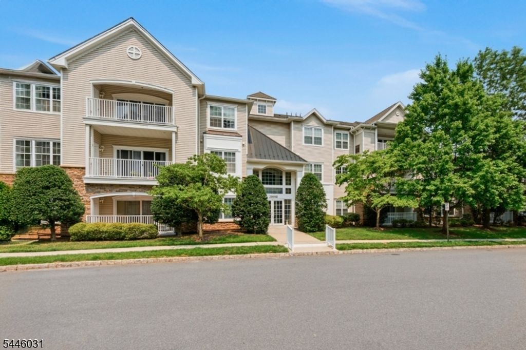 2205 Conrad Way 2205, Franklin Twp., NJ 08873 — photo 3