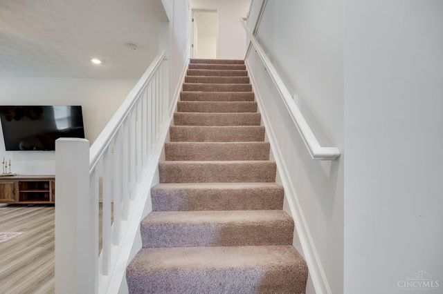 135 Turner Ridge Drive, Harrison, OH 45030