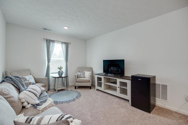 135 Turner Ridge Drive, Harrison, OH 45030