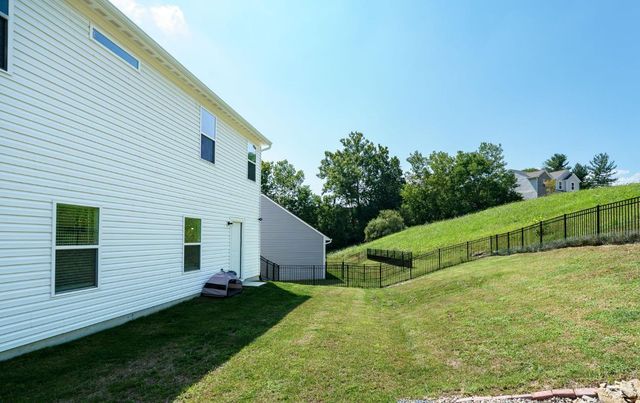 135 Turner Ridge Drive, Harrison, OH 45030