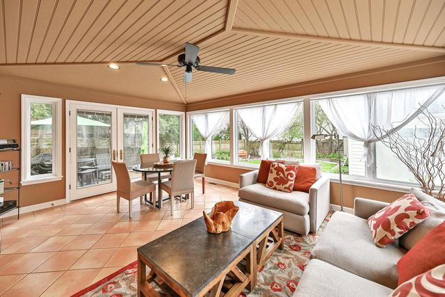 6209 Berkeley BOULEVARD, Whitefish Bay, WI 53217