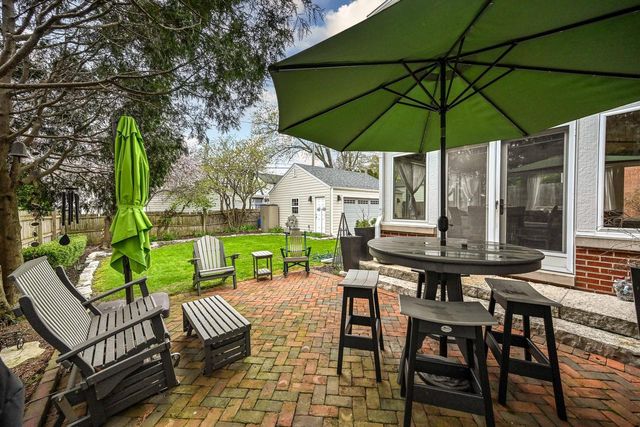 6209 Berkeley BOULEVARD, Whitefish Bay, WI 53217