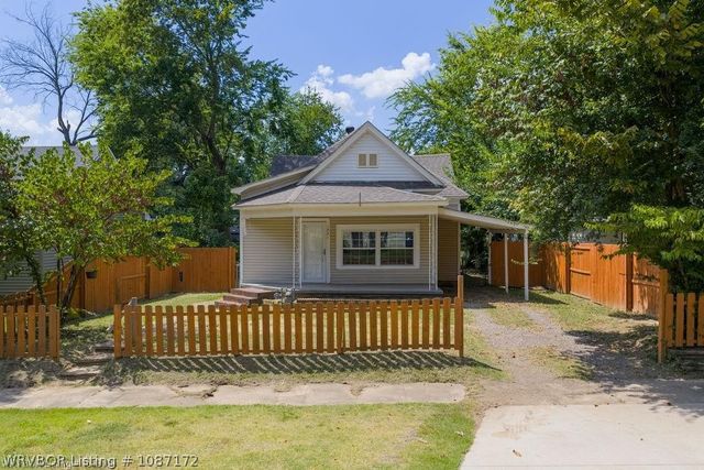 1221 N 39th Street, Fort Smith, AR 72904