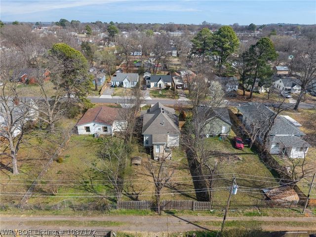 1221 N 39th Street, Fort Smith, AR 72904