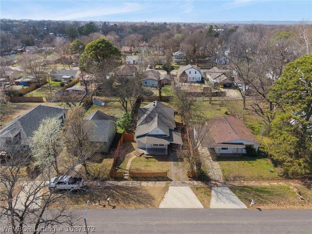 1221 N 39th Street, Fort Smith, AR 72904