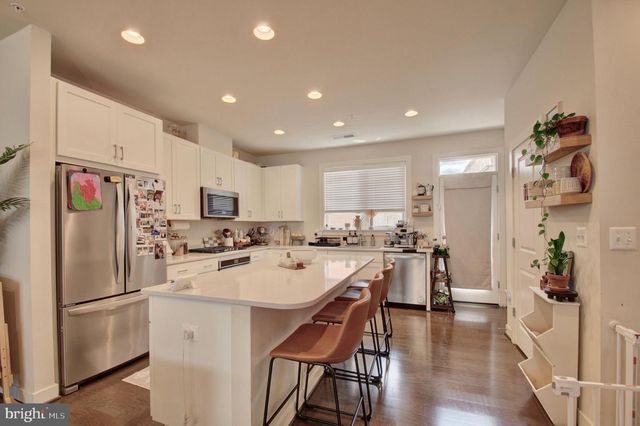 8078 TRIBECA ST, Derwood, MD 20855
