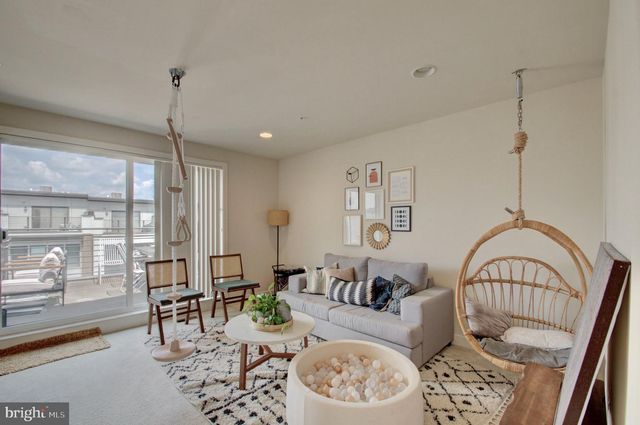 8078 TRIBECA ST, Derwood, MD 20855