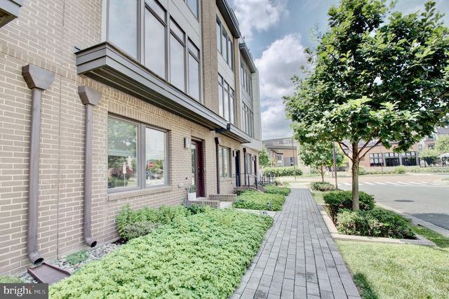 8078 TRIBECA ST, Derwood, MD 20855
