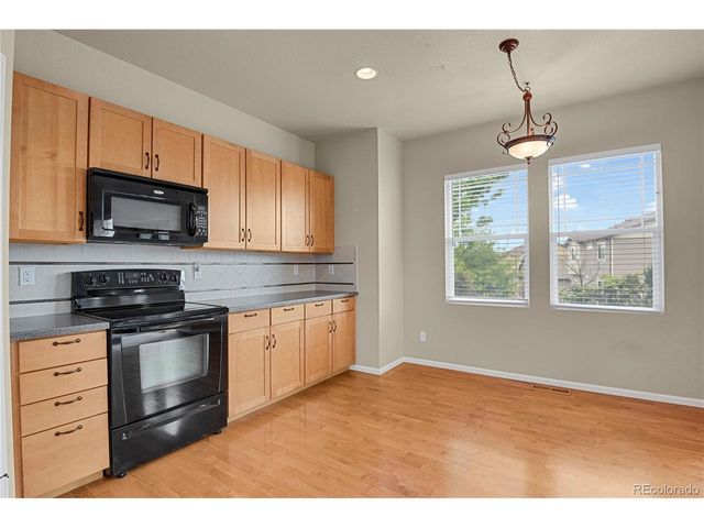 6651 Big Leaf Ln, Colorado Springs, CO 80927
