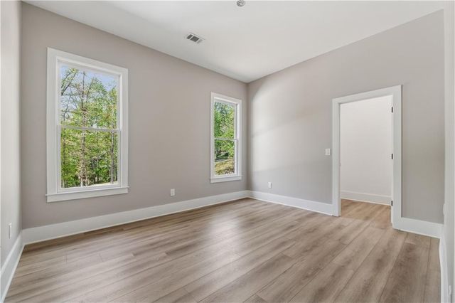 6029 Wellington Avenue, Gainesville, GA 30506
