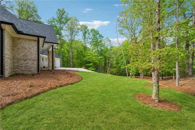 6029 Wellington Avenue, Gainesville, GA 30506