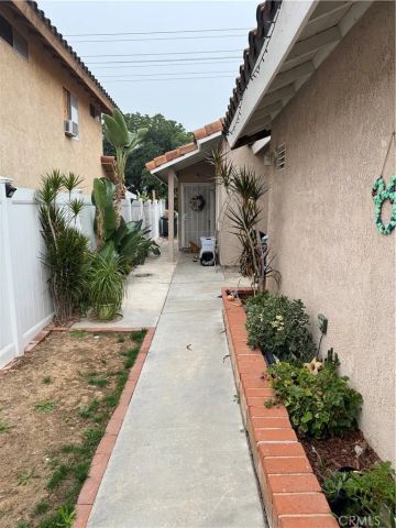 1972 De Anza, Colton, CA 92324