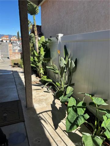 1972 De Anza, Colton, CA 92324