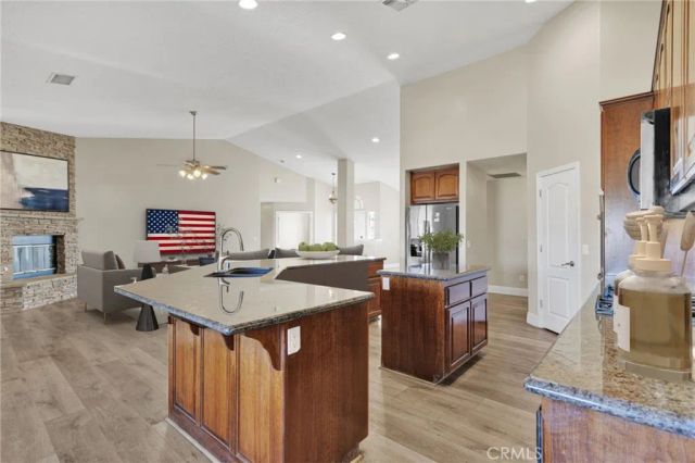 14305 Bochee, Apple Valley, CA 92307