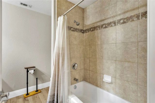 14305 Bochee, Apple Valley, CA 92307