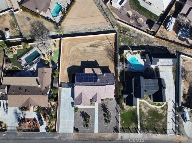 14305 Bochee, Apple Valley, CA 92307