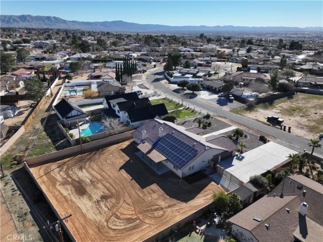 14305 Bochee, Apple Valley, CA 92307