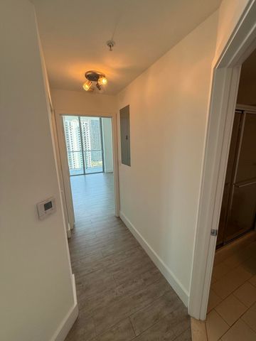 79 SW 12TH Street 3012-S, Miami, FL 33130