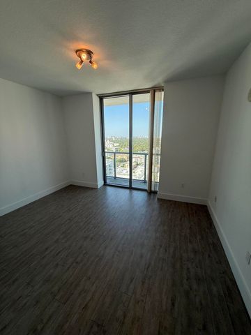 79 SW 12TH Street 3012-S, Miami, FL 33130