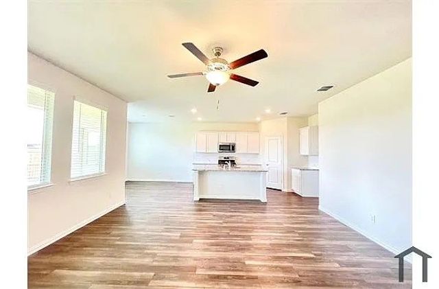791 Camden Drive, Lavon, TX 75166
