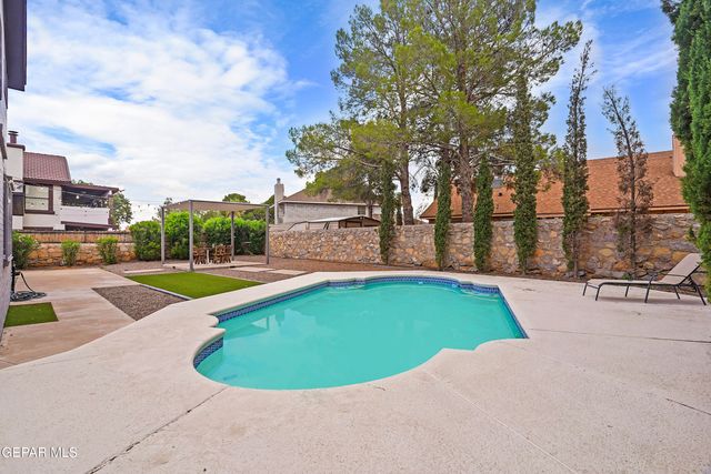 2028 GUS MORAN Street, El Paso, TX 79936