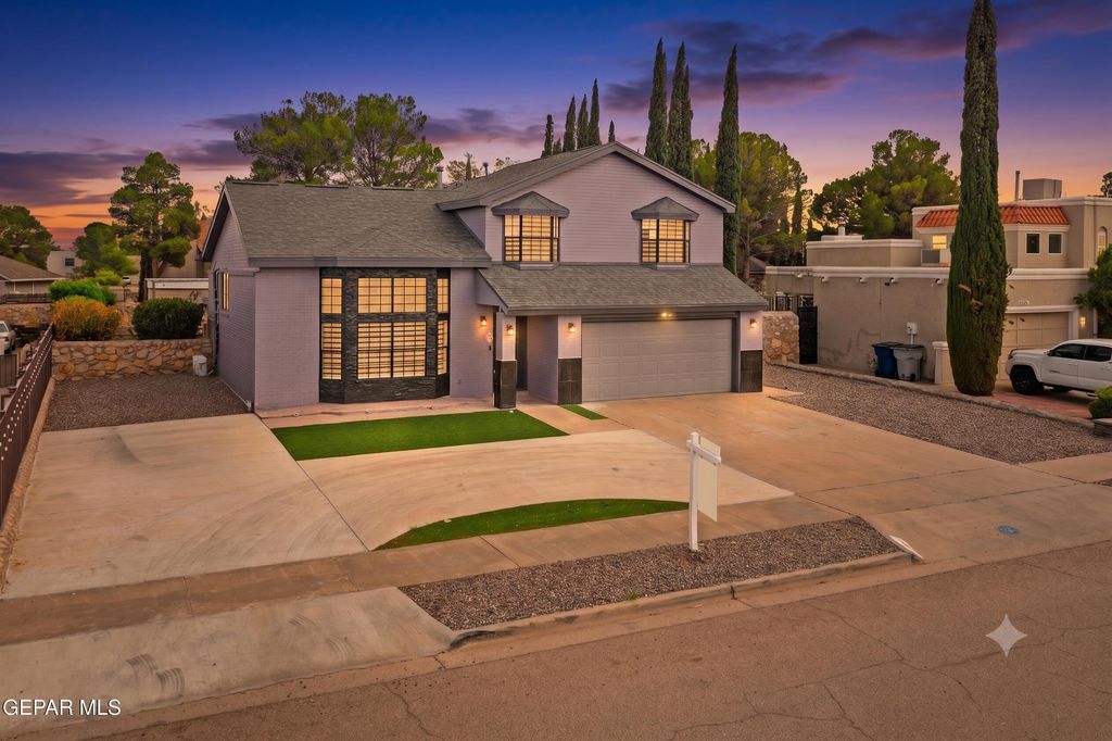 2028 GUS MORAN Street, El Paso, TX 79936