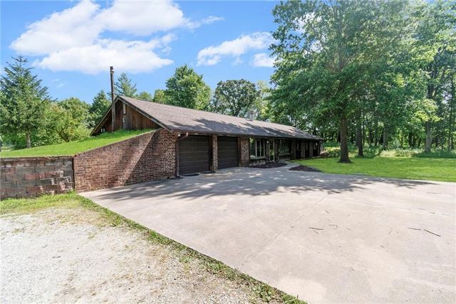 1393 NE 288th Street, Turney, MO 64493