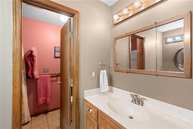 1393 NE 288th Street, Turney, MO 64493