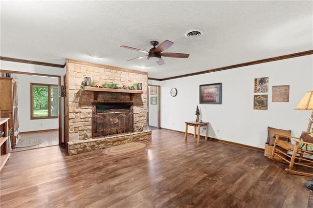 1393 NE 288th Street, Turney, MO 64493