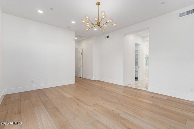 8713 N 80th Place, Scottsdale, AZ 85258