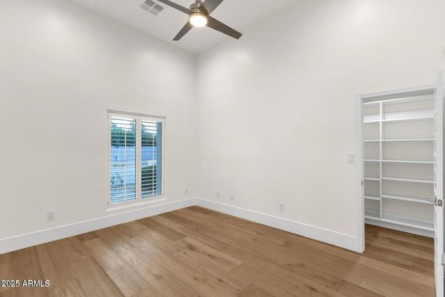 8713 N 80th Place, Scottsdale, AZ 85258