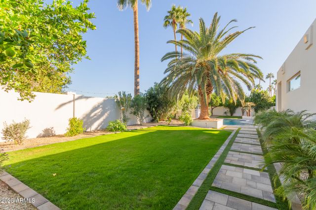 8713 N 80th Place, Scottsdale, AZ 85258