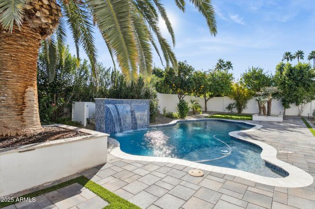 8713 N 80th Place, Scottsdale, AZ 85258