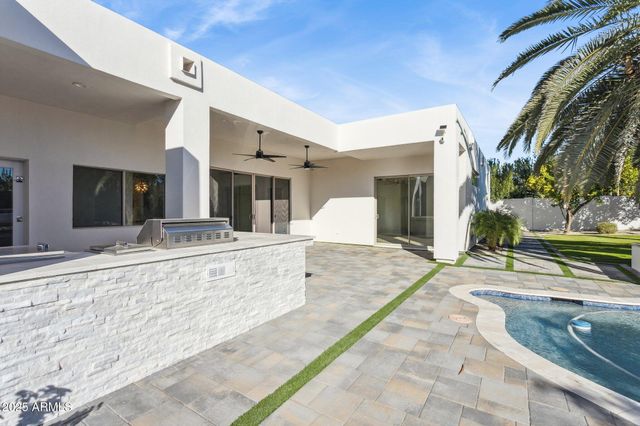 8713 N 80th Place, Scottsdale, AZ 85258