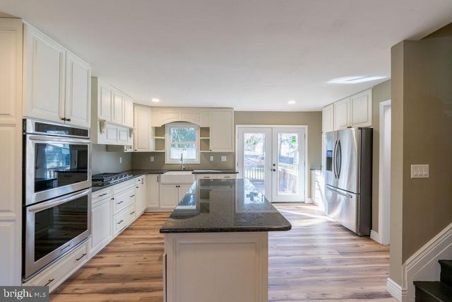 706 CENTER ST, Kennett Square, PA 19348