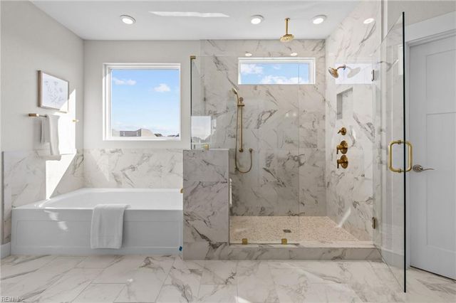 2852 Weston LOOP, Virginia Beach, VA 23456