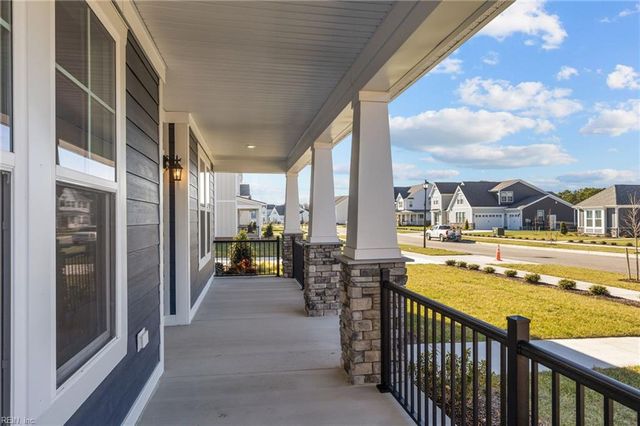 2852 Weston LOOP, Virginia Beach, VA 23456