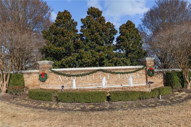 2852 Weston LOOP, Virginia Beach, VA 23456