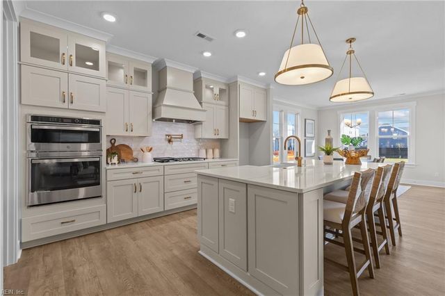 2852 Weston LOOP, Virginia Beach, VA 23456