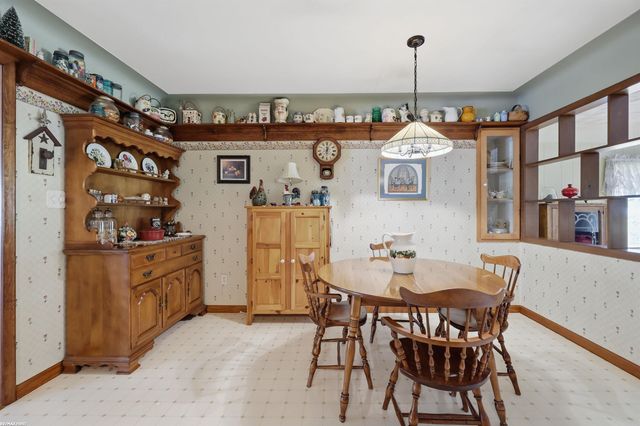 53375 Mark Drive, Shelby Twp, MI 48316