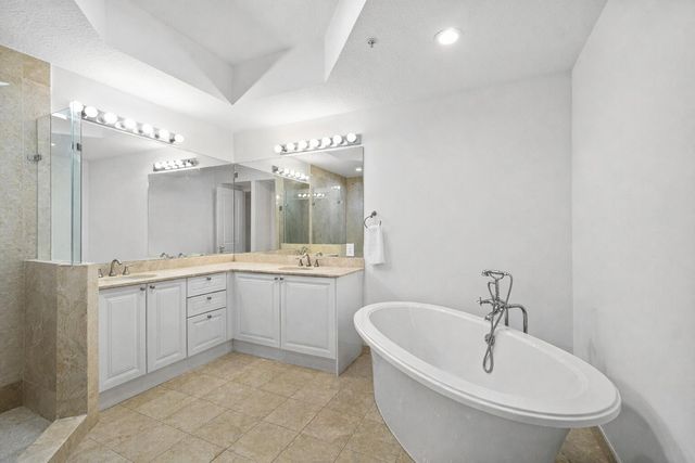 701 S Olive Avenue 1605, West Palm Beach, FL 33401