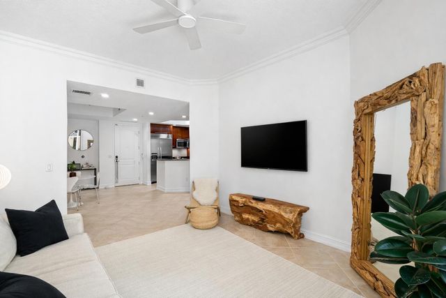 701 S Olive Avenue 1605, West Palm Beach, FL 33401