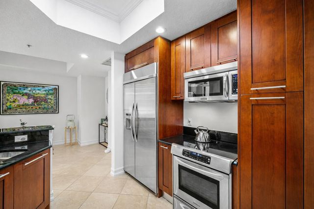 701 S Olive Avenue 1605, West Palm Beach, FL 33401