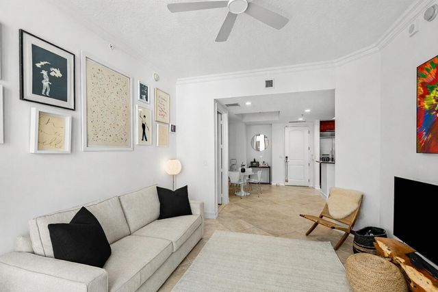 701 S Olive Avenue 1605, West Palm Beach, FL 33401