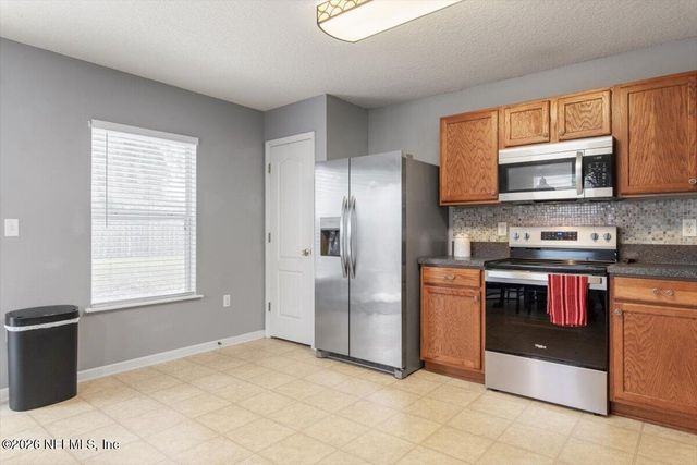 1092 SUNRAY Court, Jacksonville, FL 32218