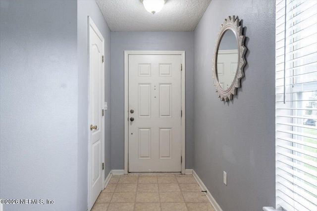 1092 SUNRAY Court, Jacksonville, FL 32218