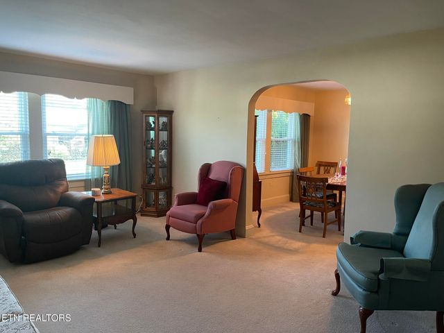 206 Doughty Drive, Knoxville, TN 37918