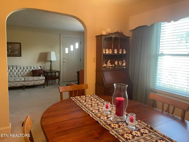 206 Doughty Drive, Knoxville, TN 37918