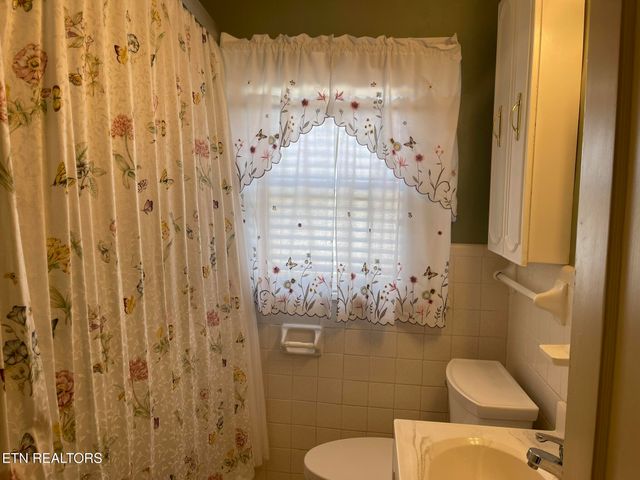 206 Doughty Drive, Knoxville, TN 37918